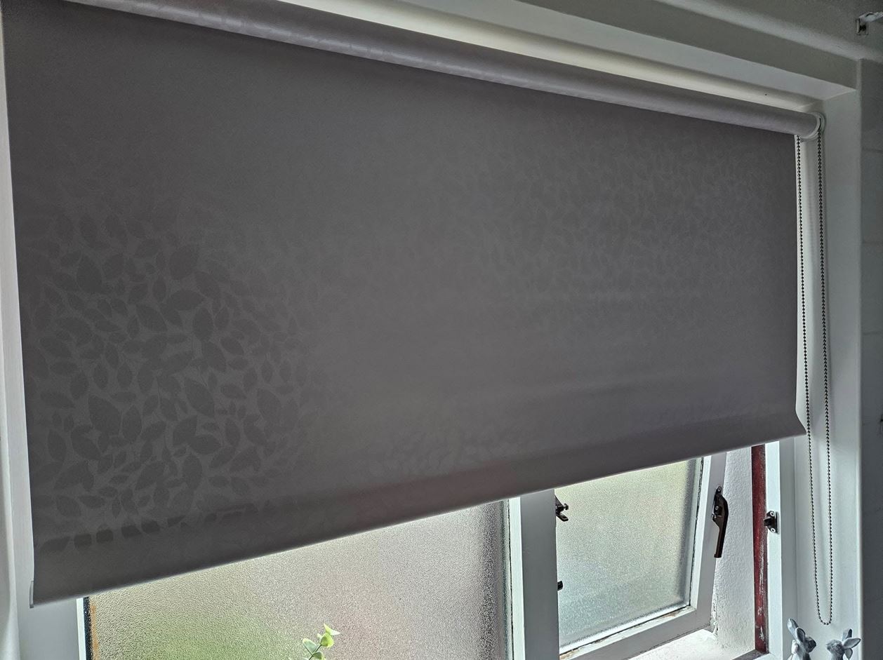 roller blinds half open window